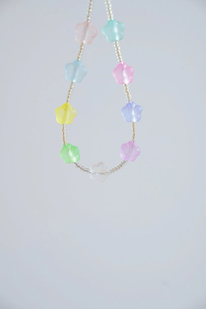 Flower Bead Phone Charm Strap: Colorful Wristlet