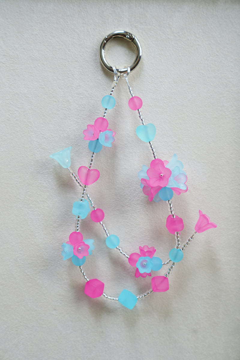 3D Floral Phone Charm: Pink & Blue Resin Flower Wrist Lanyard, Unique phone charm gift