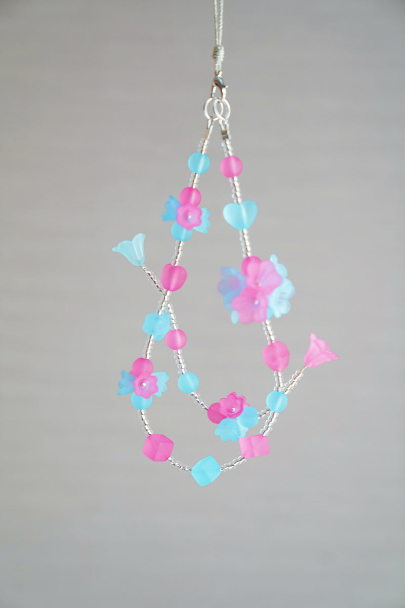 3D Floral Phone Charm: Pink & Blue Resin Flower Wrist Lanyard, Unique phone charm gift
