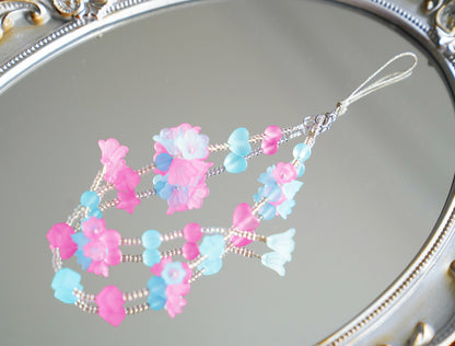 3D Floral Phone Charm: Pink & Blue Resin Flower Wrist Lanyard, Unique phone charm gift