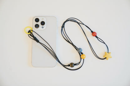 Crossbody Phone Lanyard: 3D Flower Charm, Crossbody Strap, Anti-Theft