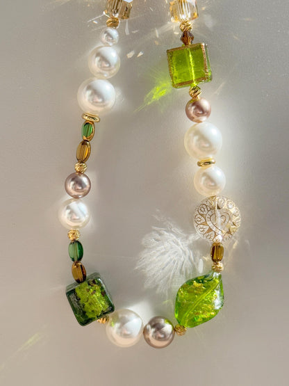 Green Phone Charm, Czech Glass Beads Phone Charm, Phone Strap, Crystal Phone Charm, Vintage Phone Charm, Phone Chain, Stylish Phone Charm