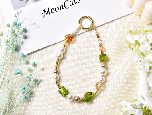 Green Phone Charm, Czech Glass Beads Phone Charm, Phone Strap, Crystal Phone Charm, Vintage Phone Charm, Phone Chain, Stylish Phone Charm